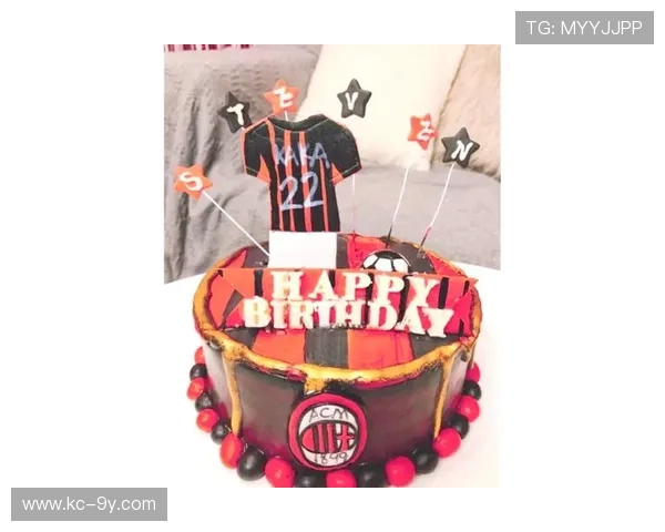 宜昌创意定制足球蛋糕为球迷打造独特生日庆祝体验